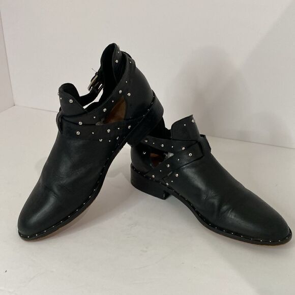 Nordstrom Halogen Hailey Black Studded Ankle Silver Buckle Leather Boots Size 10 - Picture 10 of 12